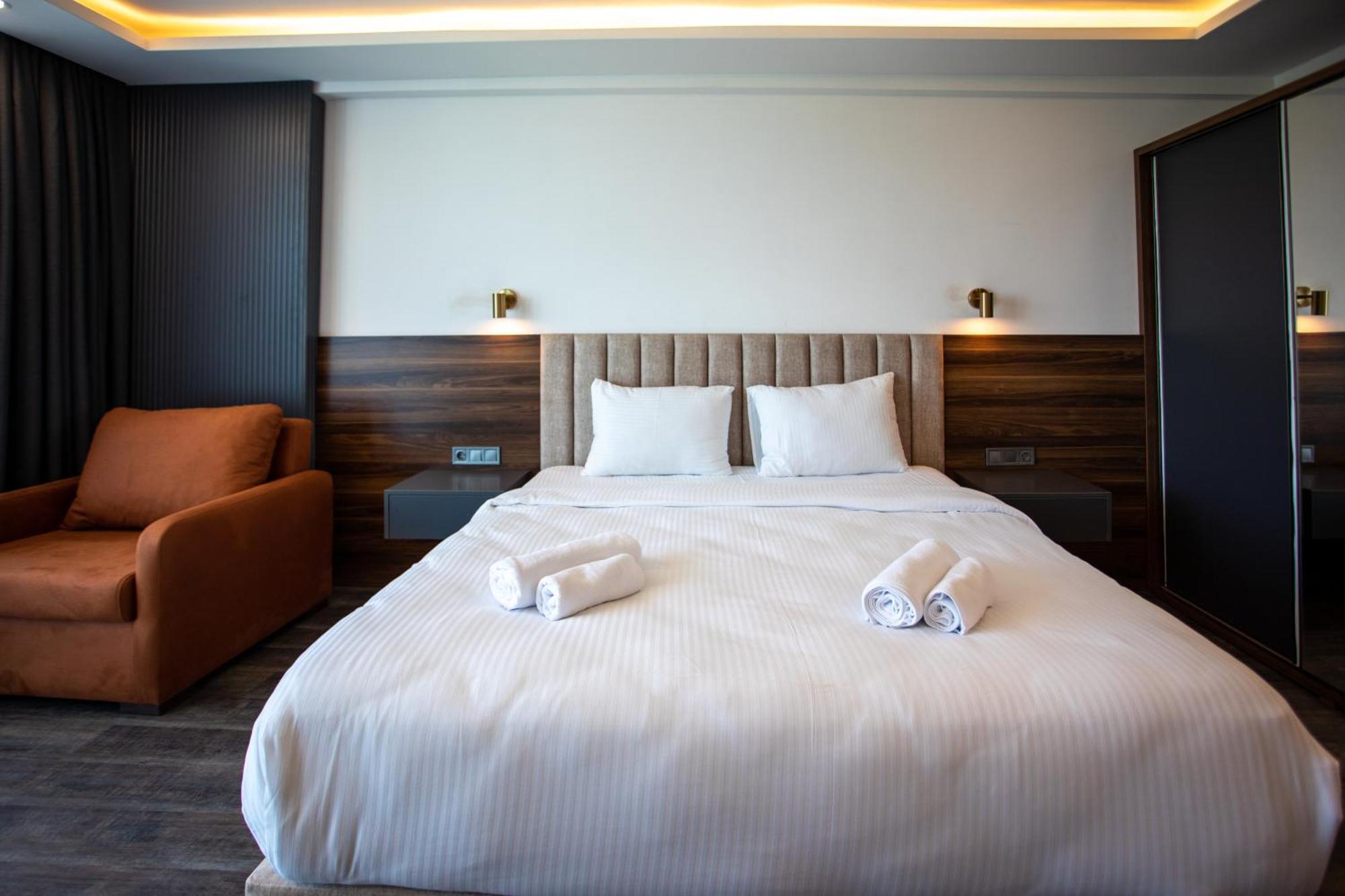 Batumi View Luxury Hotel Exterior foto
